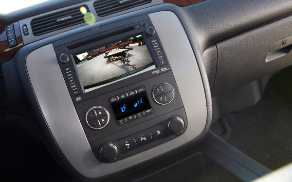 GMC ACADIA OEM Integrated Backup Camera System - Image 4