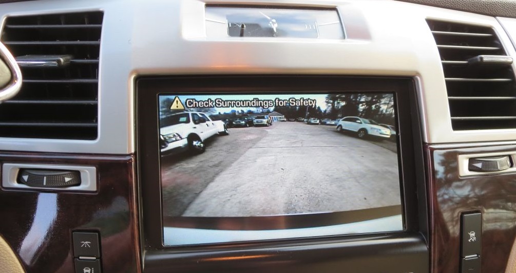 CADILLAC CTS OEM Integrated Backup Camera System - Image 5