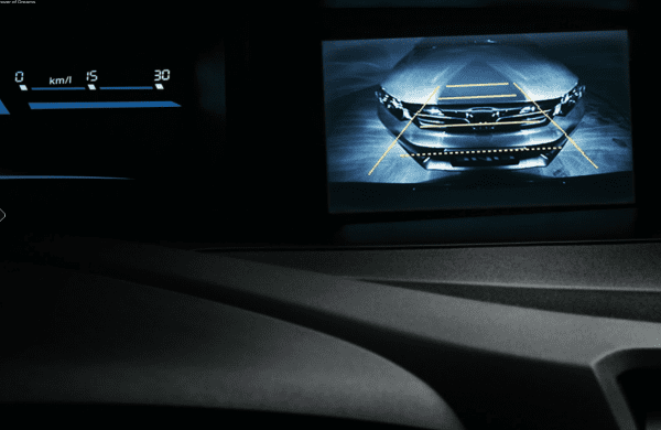 HONDA CR-V OEM Integrated Backup Camera System - Image 4